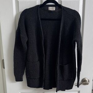 ❤️ - Universal Thread Charcoal Knit Cardigan